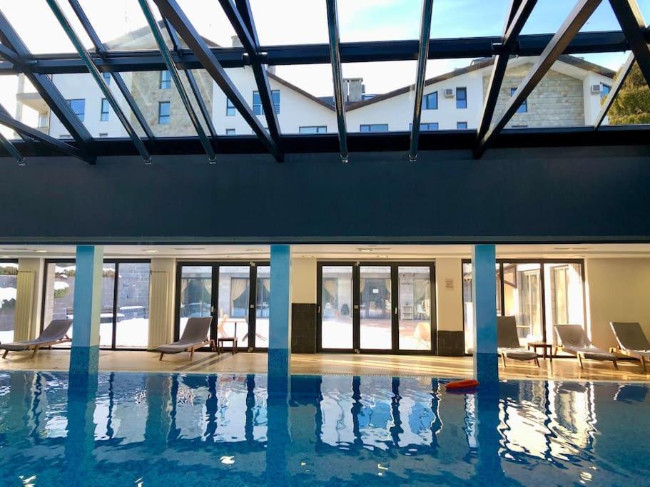 Luxury Penthouse With A Lavish Spa And 2 En-Suite Bedrooms Bansko Zewnętrze zdjęcie