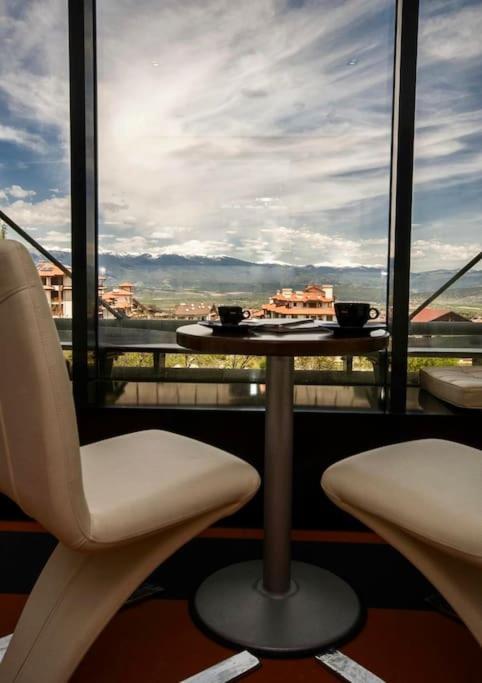 Luxury Penthouse With A Lavish Spa And 2 En-Suite Bedrooms Bansko Zewnętrze zdjęcie