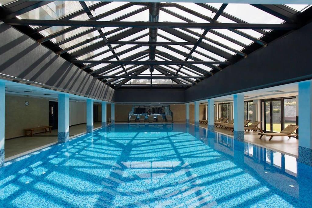 Luxury Penthouse With A Lavish Spa And 2 En-Suite Bedrooms Bansko Zewnętrze zdjęcie